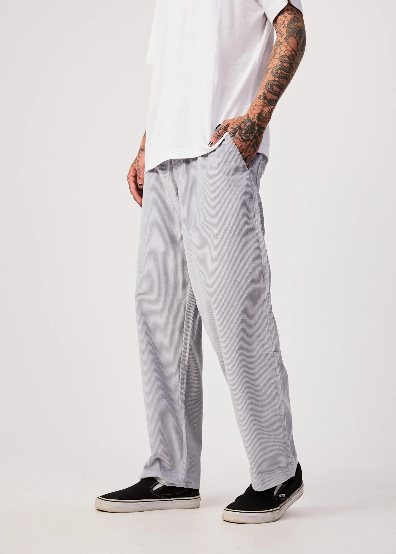 AFENDS Mens Louie - Corduroy Baggy Pants - Grey