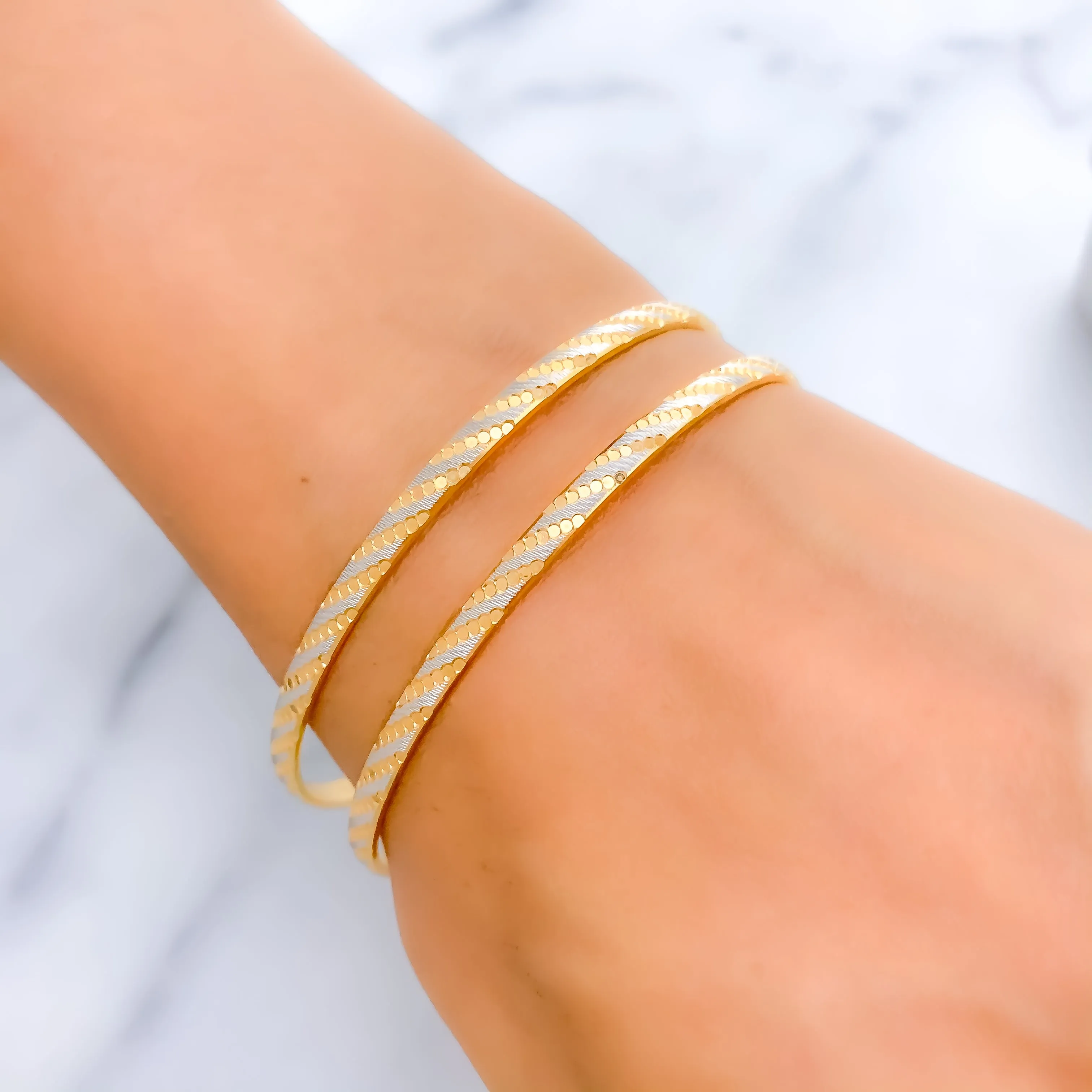 Alternating Diagonal Striped Bangles