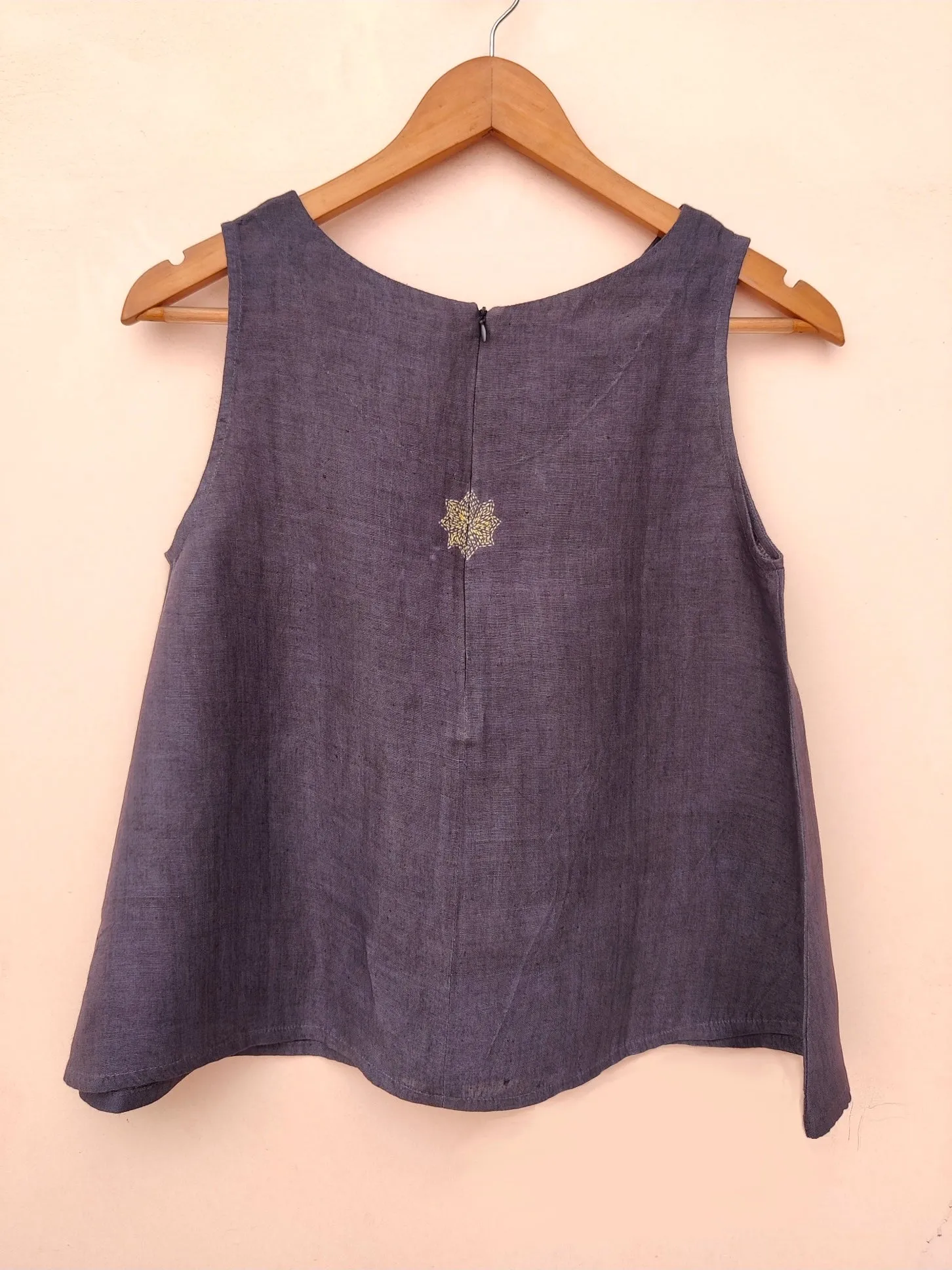 Asagao Linen Sleeveless Top