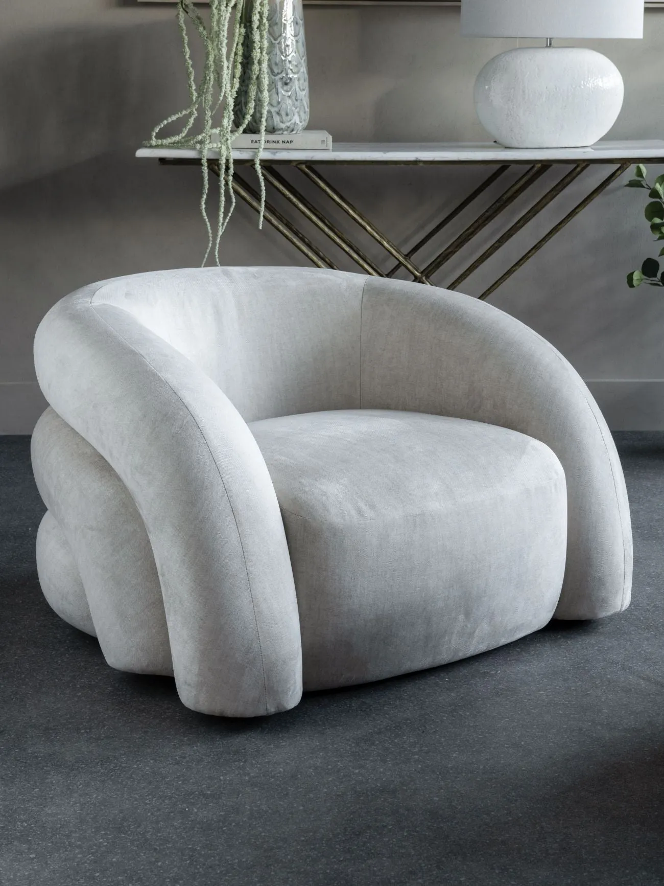 Casa Snug Chair