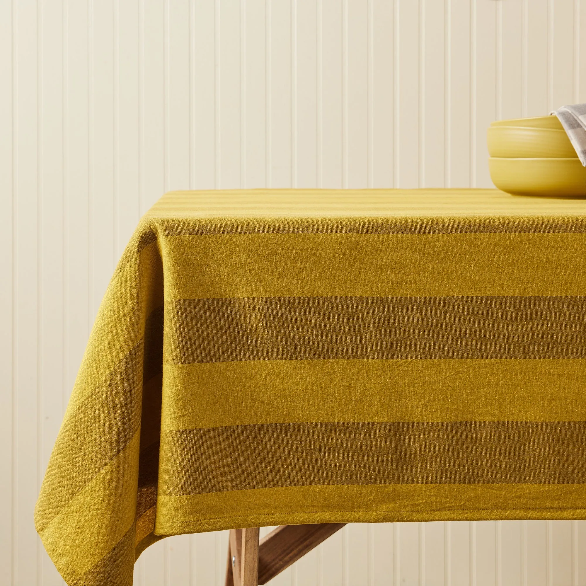 Essential Striped Tablecloth