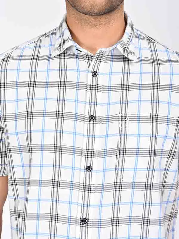 Men Checked Half Sleeve Cotton Shirt