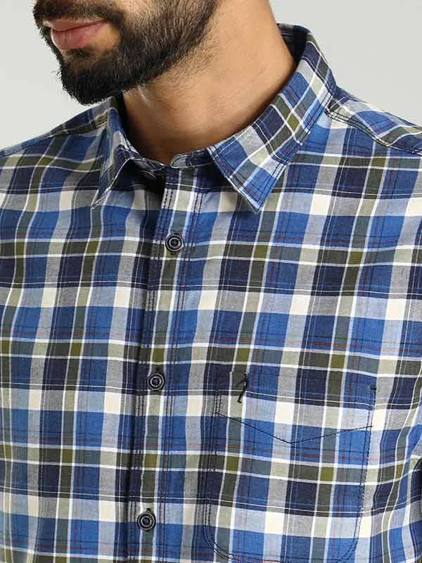 Men Checked Half Sleeve Cotton Shirt