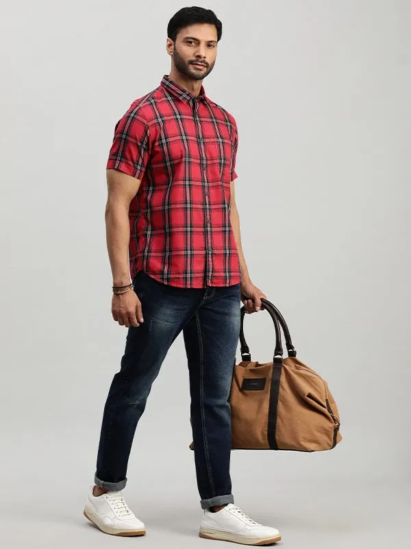 Men Checked Half Sleeve Cotton Shirt