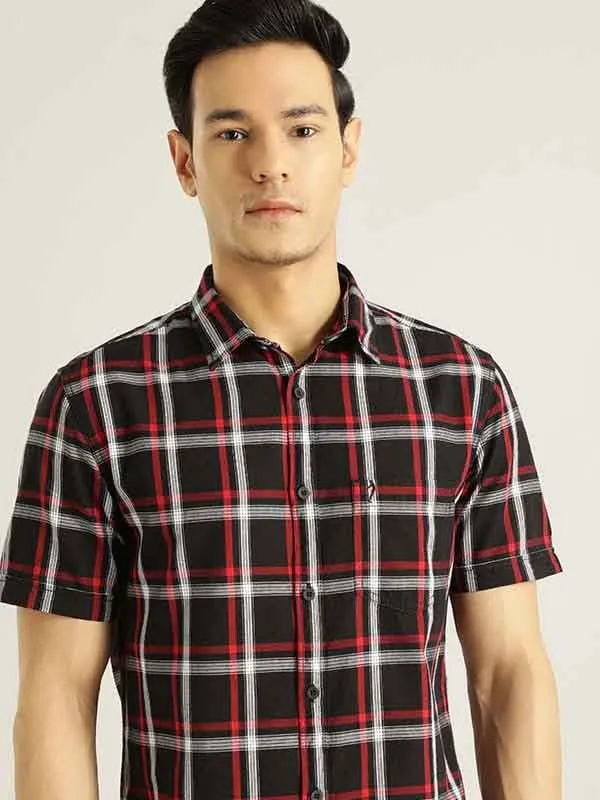 Men Checked Half Sleeve Cotton Shirt