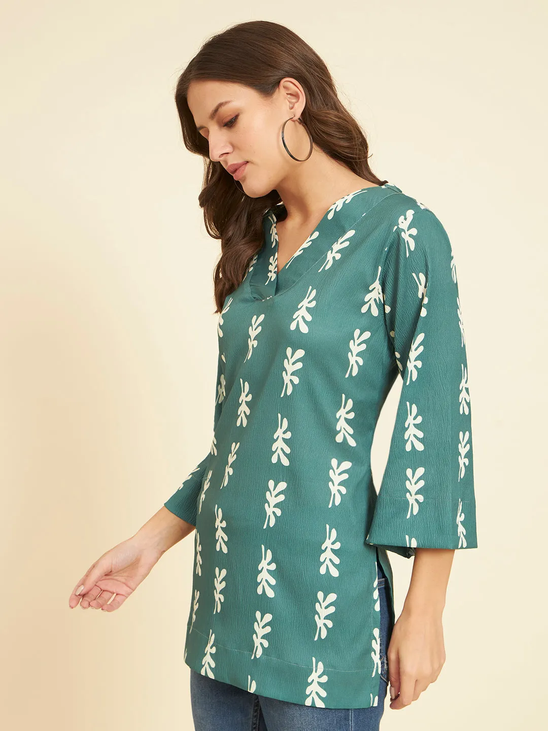 Stylish V-Neck Wrinkled Tunic