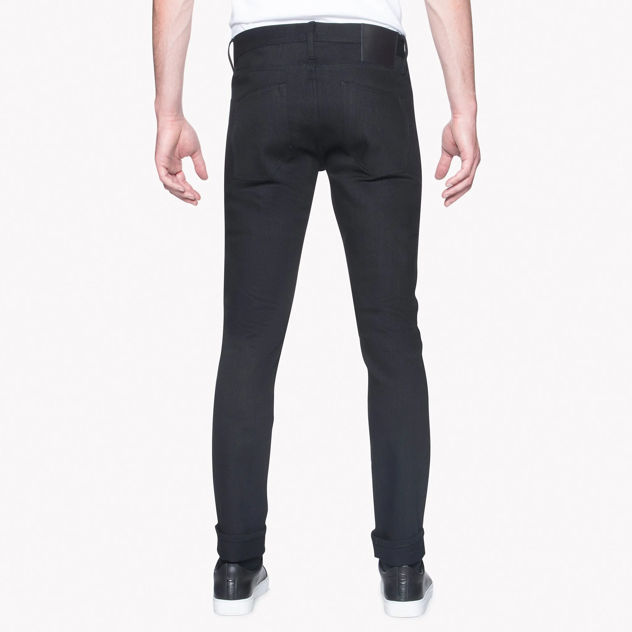 UB444 Tight Fit - 11oz Solid Black Stretch Selvedge Denim