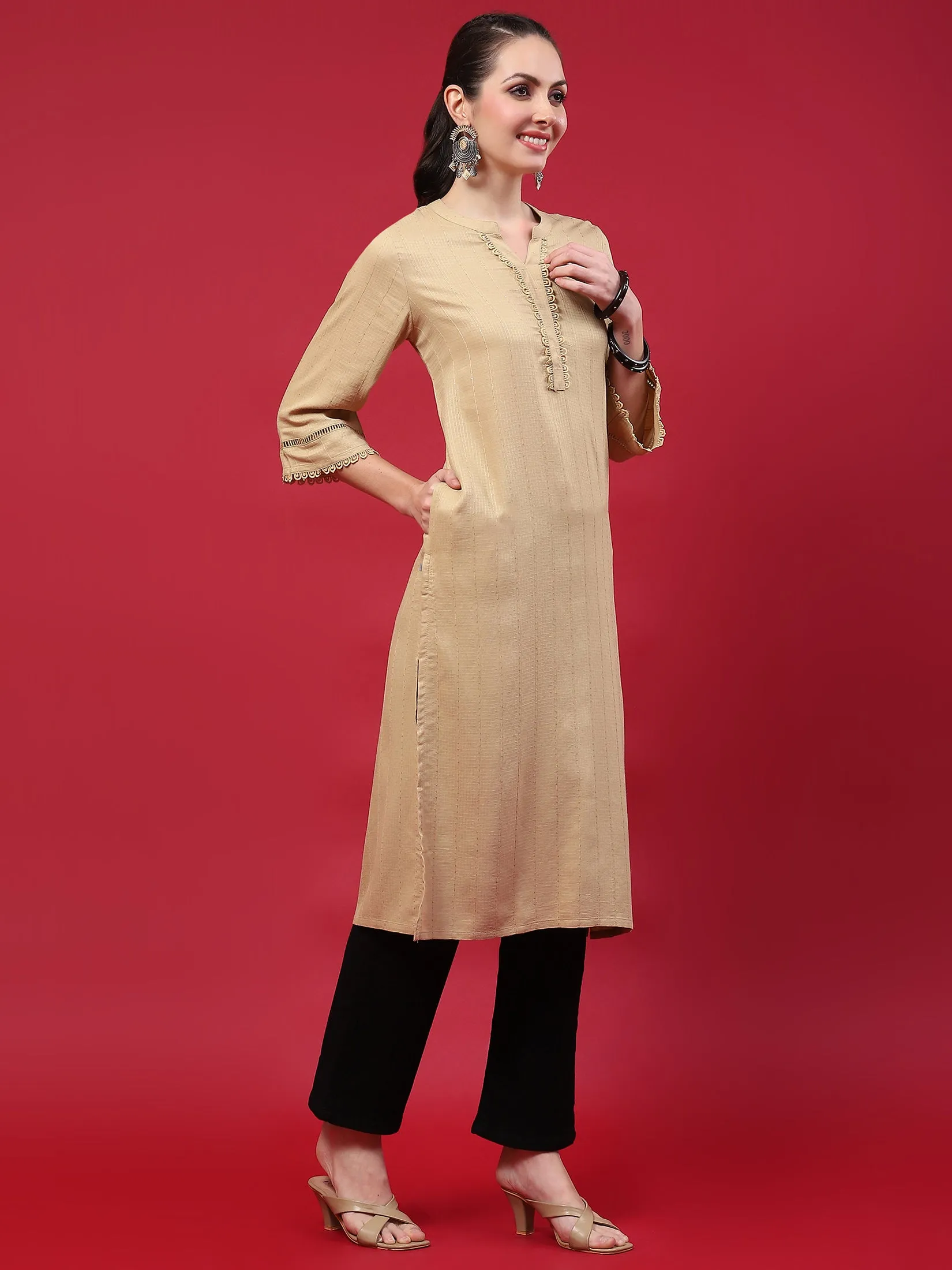 Women Beige Solid Kurta