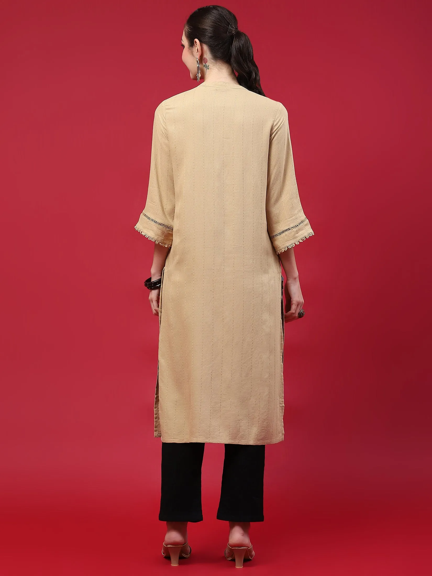 Women Beige Solid Kurta