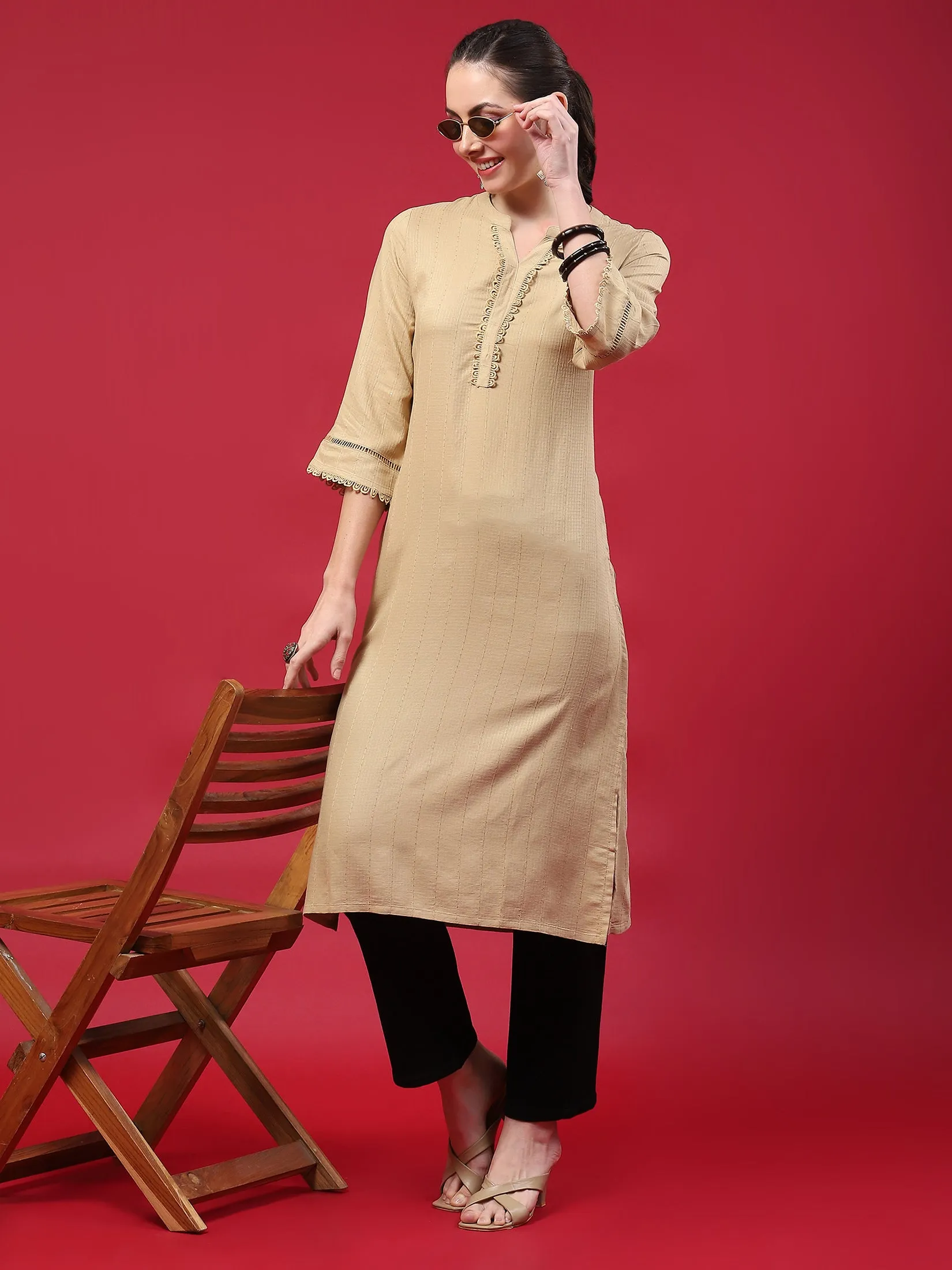 Women Beige Solid Kurta