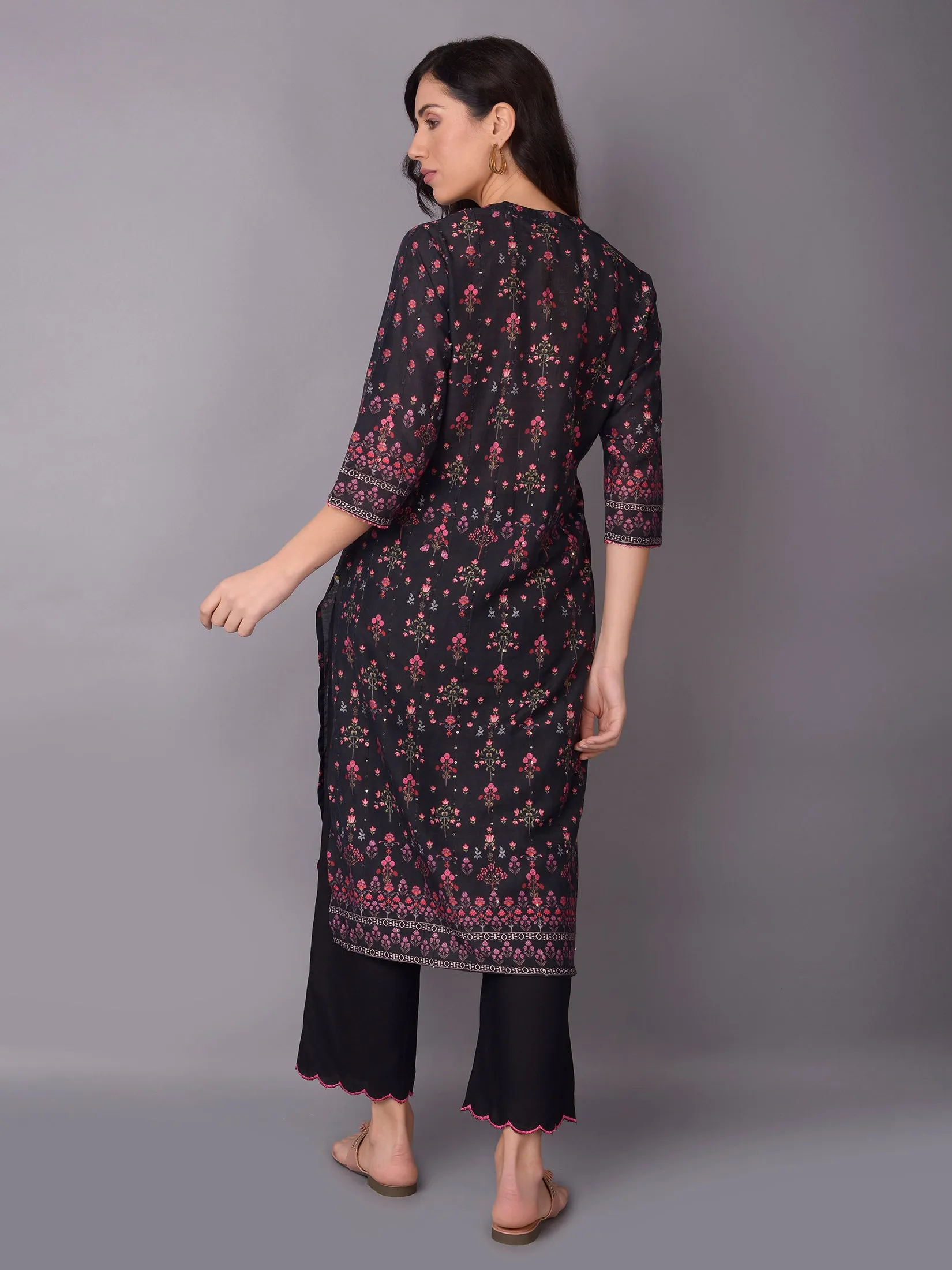 Women Black Floral Printed Kurta Trouser Dupatta